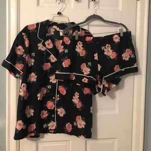 Victorias Secret Lightweight Short Sleeve Boxer PJ